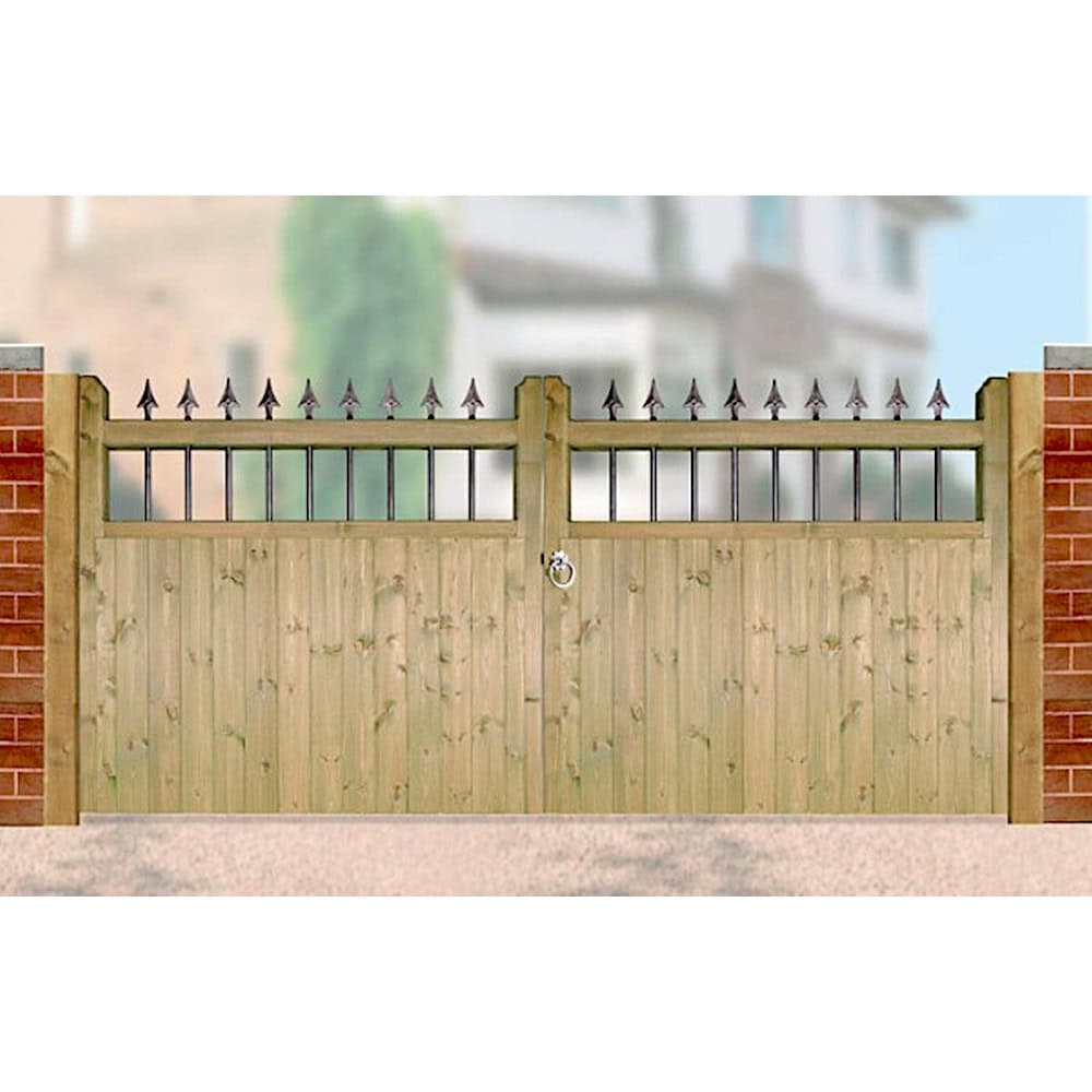 Hampton Timber Driveway Gate – 1200mm High