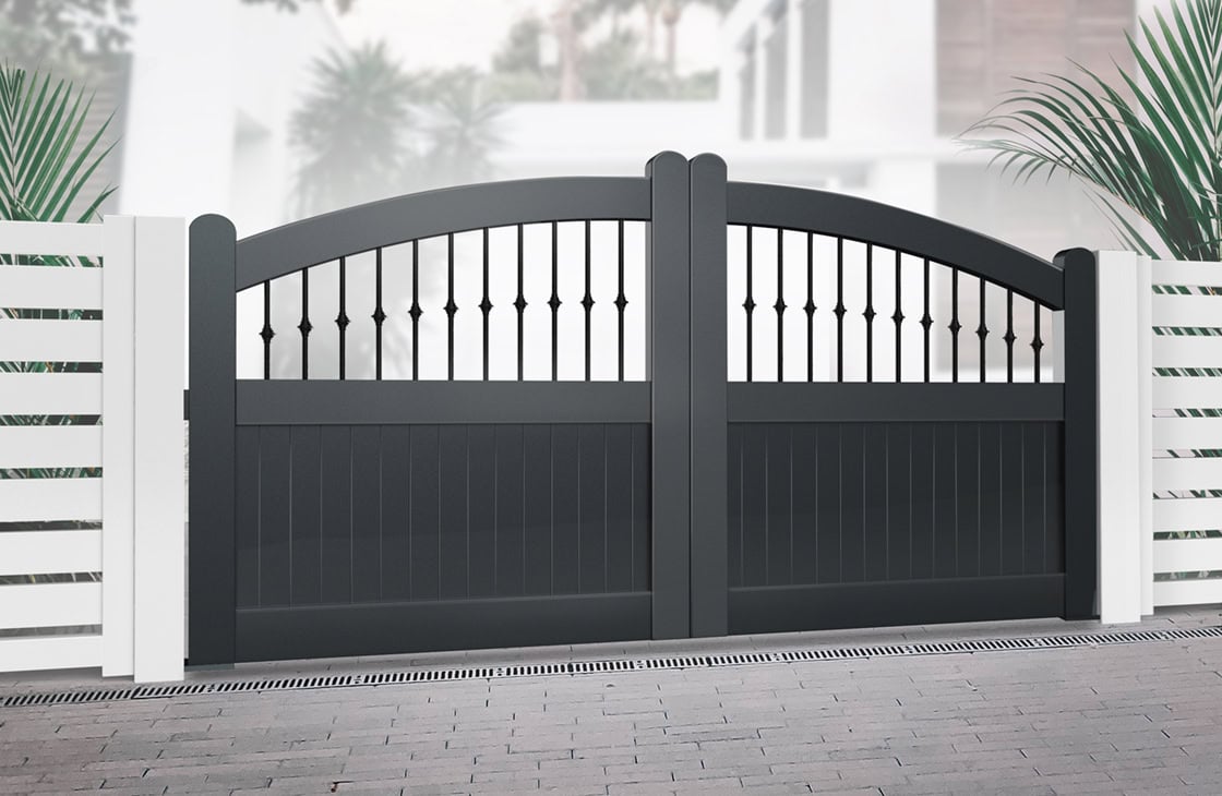 Partial Privacy Double Swing Gate – Solid vertical infill bell-curved top wide frame - Image 3