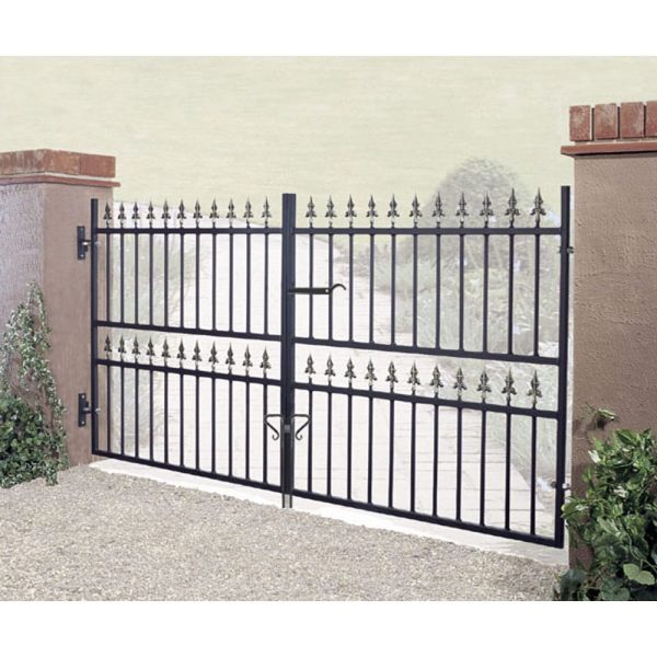 Corfe Double Driveway Gate – Short – 1168mm (46″) High