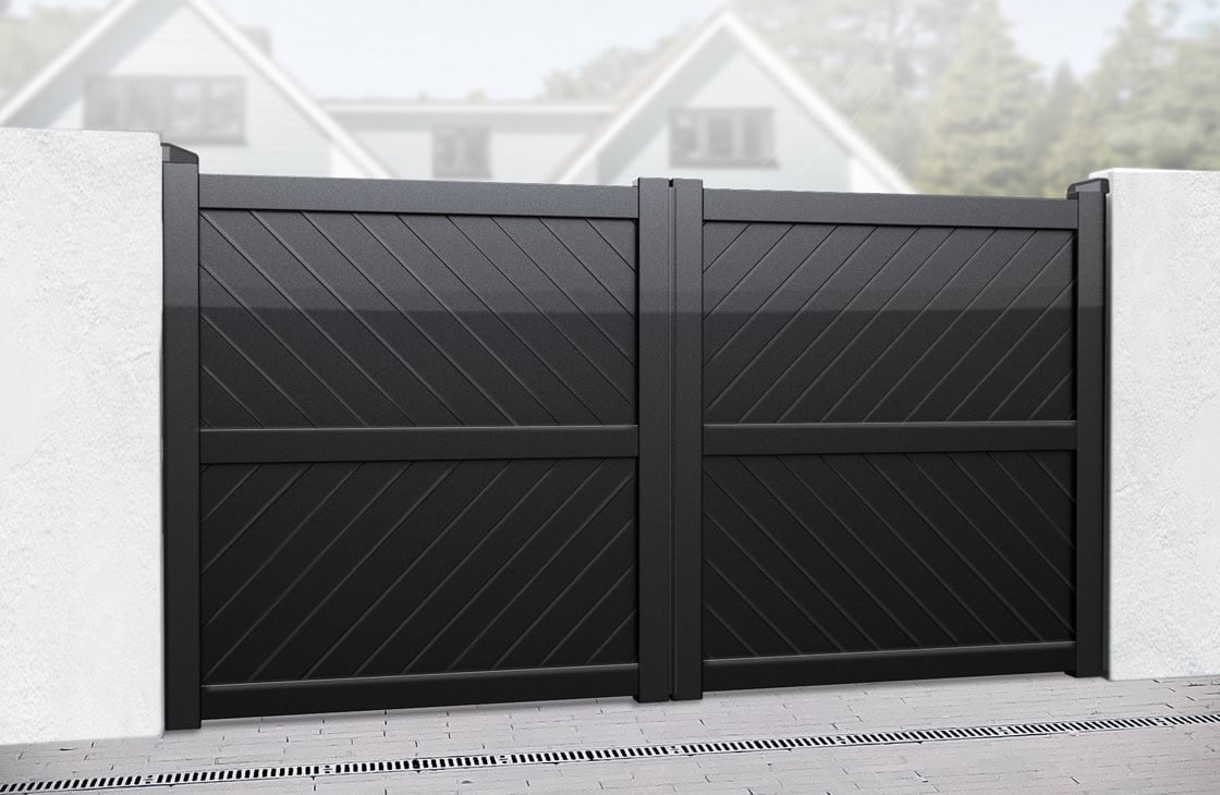 Double Swing Gate – Solid diagonal infill flat top - Image 3