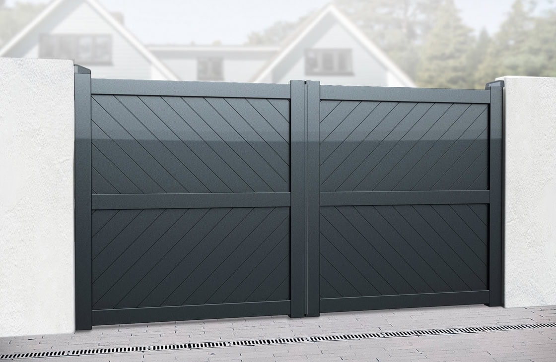 Double Swing Gate – Solid diagonal infill flat top - Image 4